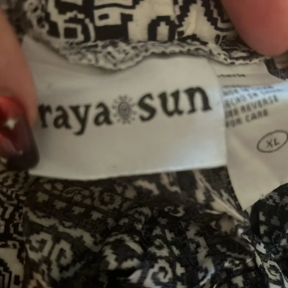 Shorts - Picture 2 of 2